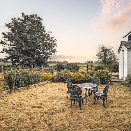 The Gilpin Farmhouse, Lake District Getaway Levens Екстер'єр фото